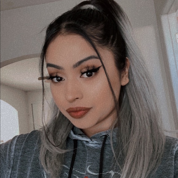 Meet Your Posher - Picture 1 of 1